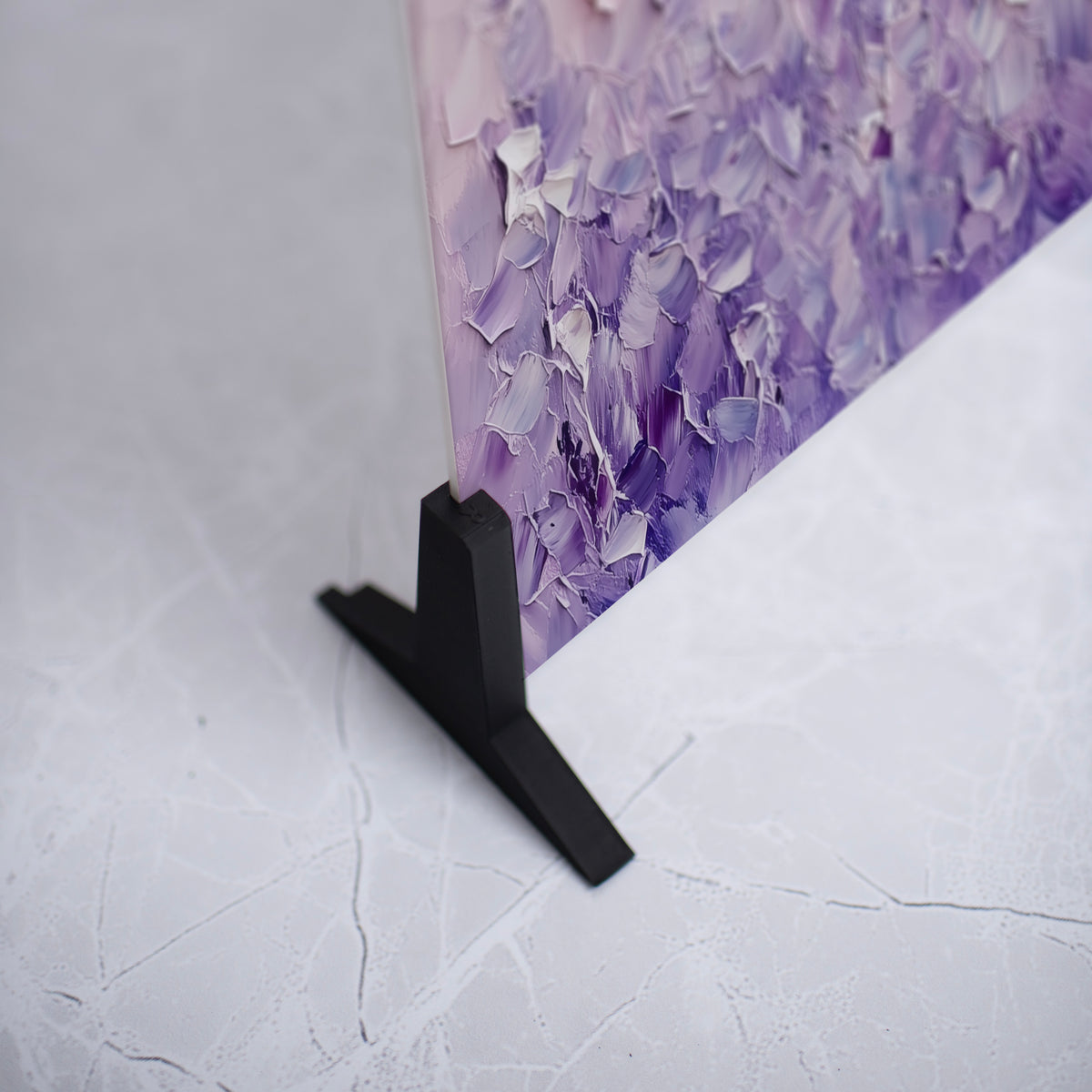 Polished Lilac Strokes