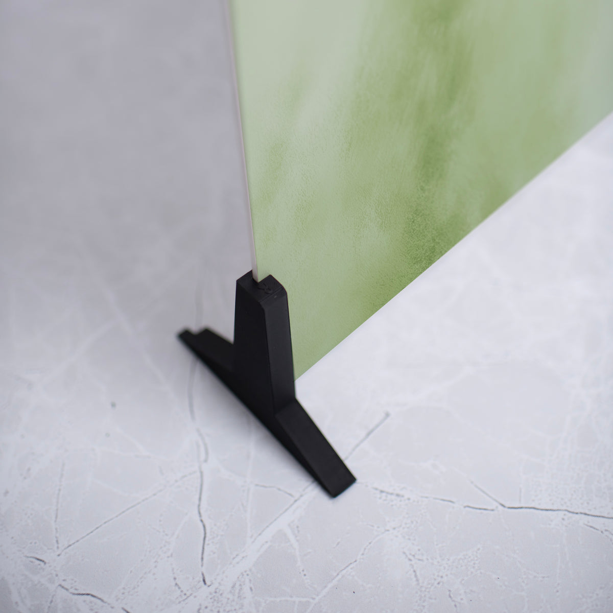 Dynamic Fresh Pistachio Green